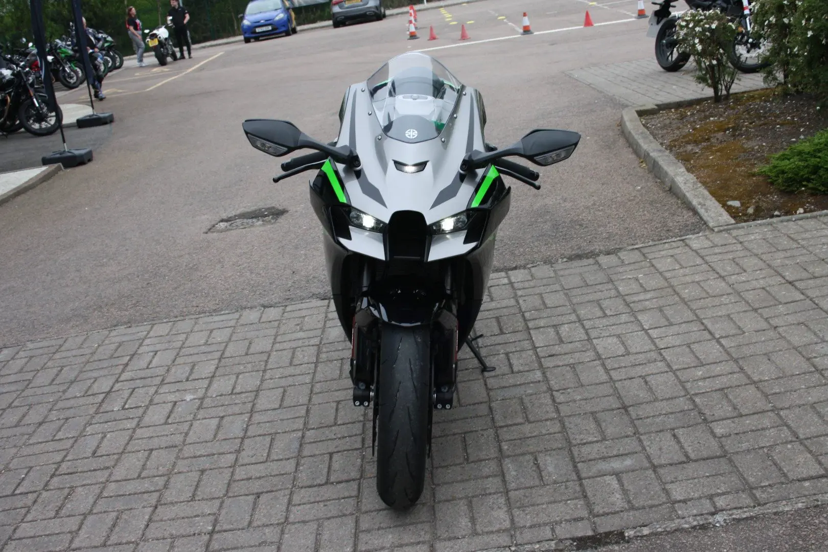 IMAGES