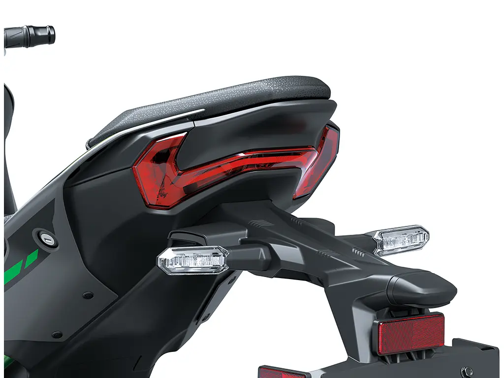 LED Taillight with Light-Guiding Technology