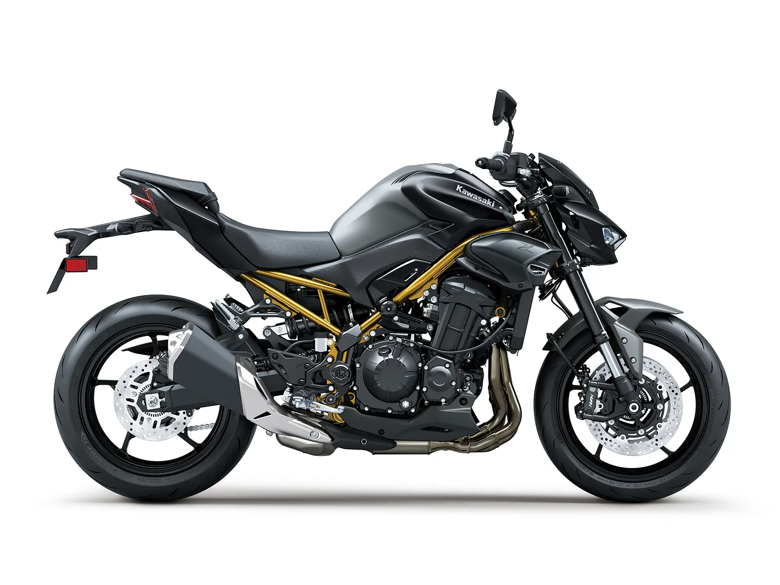 2026 Z900 studio image