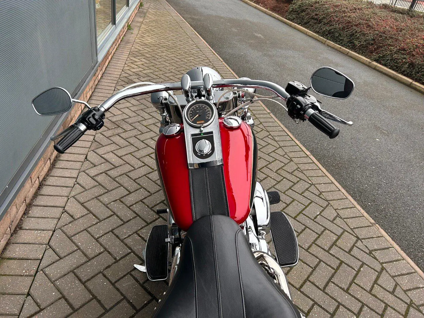 IMAGES