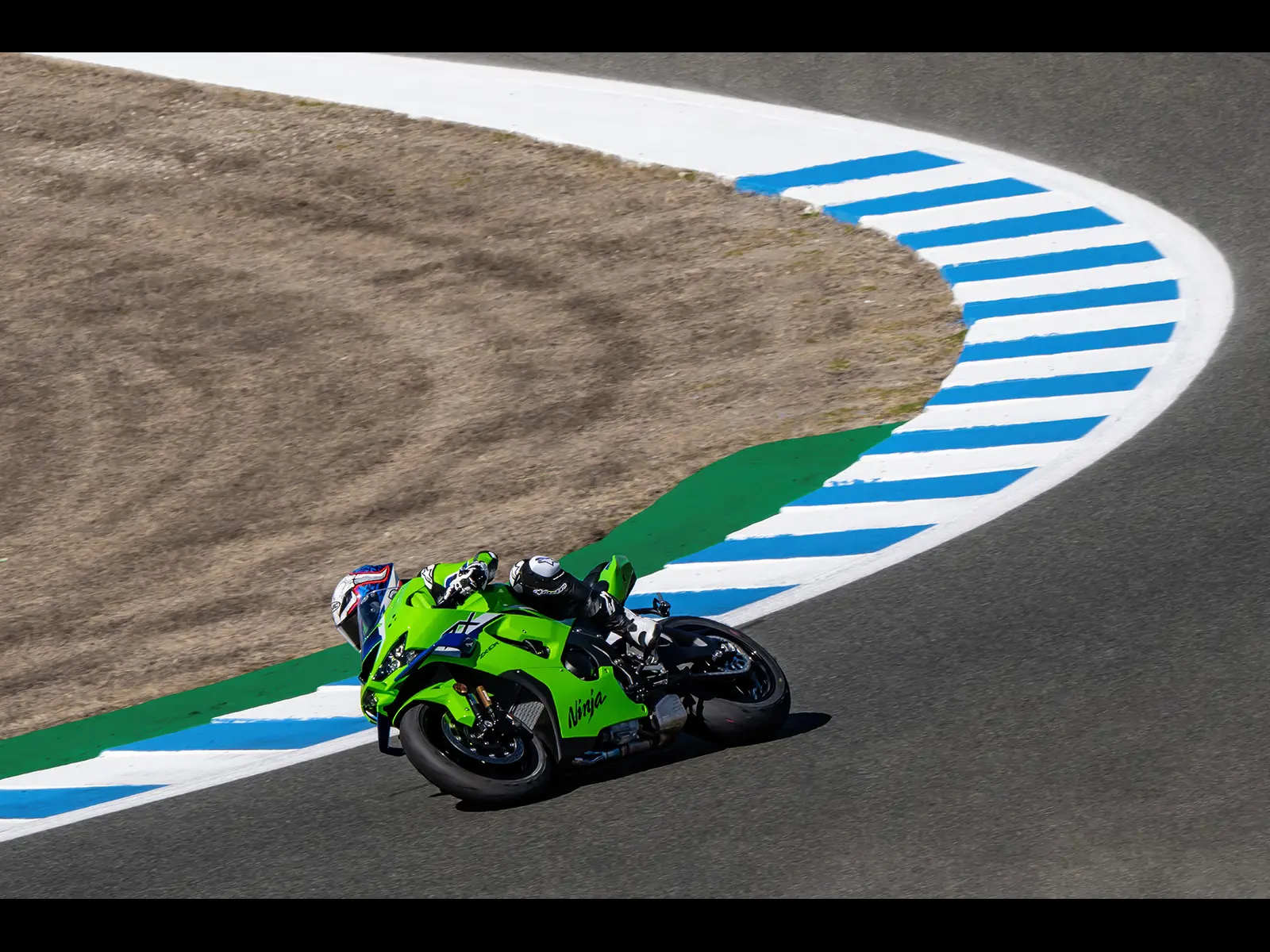 2026 Ninja ZX-10RR Performance lifestyle image