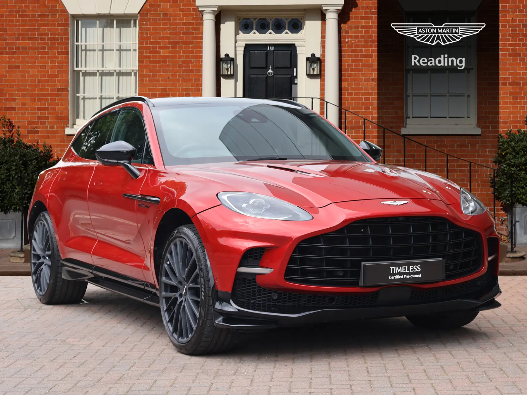 2023 Aston Martin DBX 4.0 V8 707...