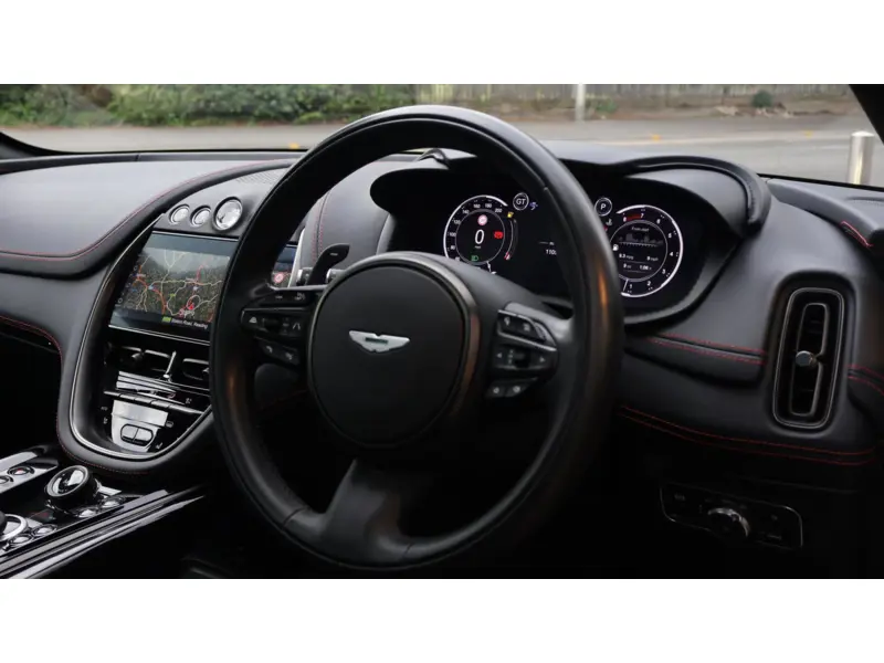 2023 Aston Martin DBX 4.0 V8 707