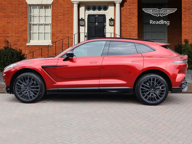 2023 Aston Martin DBX 4.0 V8 707