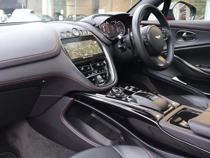 2023 Aston Martin DBX 4.0 V8 707