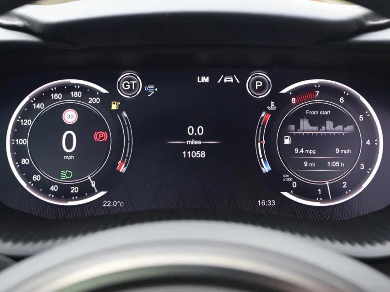 2023 Aston Martin DBX 4.0 V8 707