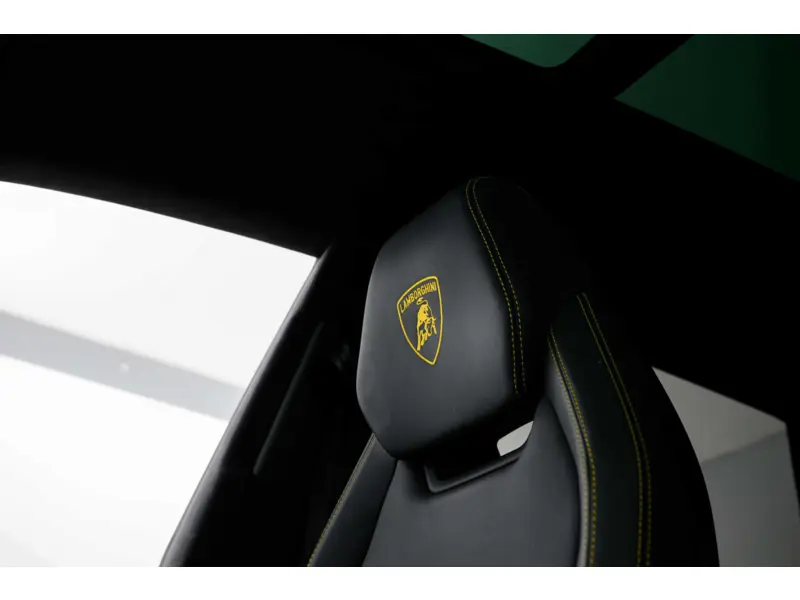 2023 Lamborghini Urus 4.0 V8 BiTurbo S STD