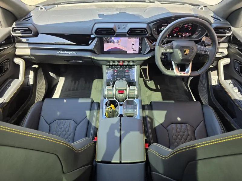 2025 Lamborghini Urus 4.0 V8 BiTurbo SE