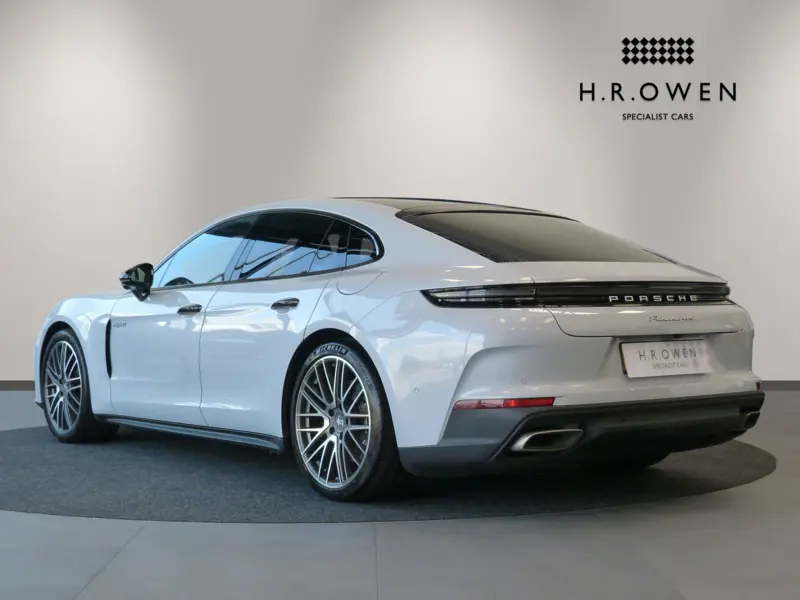 2025 Porsche Panamera 2.9 V6 4 E-Hybrid