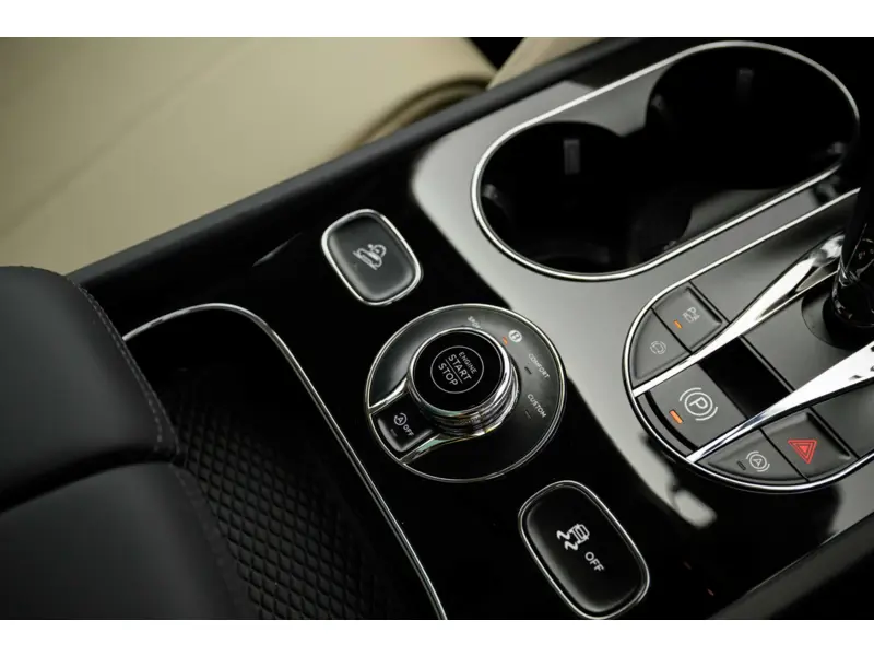 2026 Bentley Bentayga 4.0 V8 Atelier
