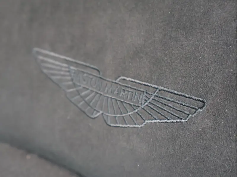 2024 Aston Martin DBX 4.0 V8