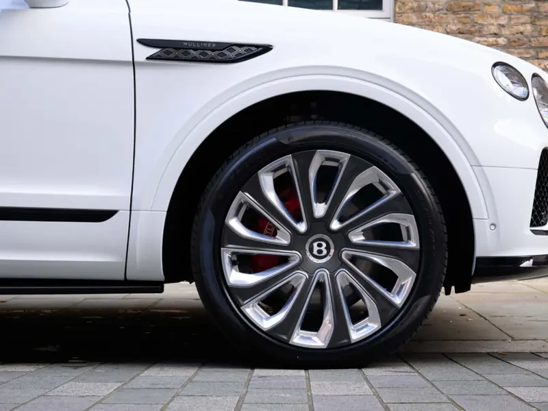 2026 Bentley Bentayga 4.0 V8 Mulliner EWB LWB