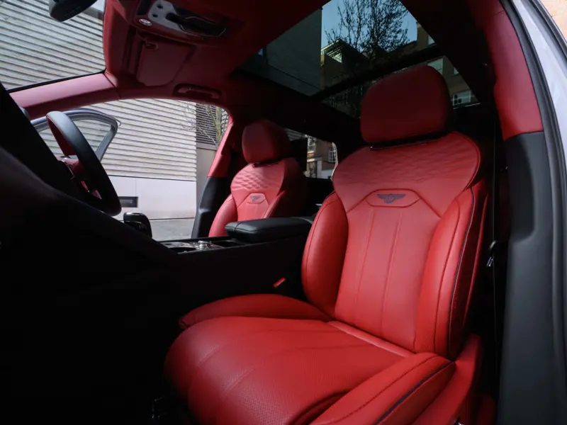 2026 Bentley Bentayga 4.0 V8 Mulliner EWB LWB