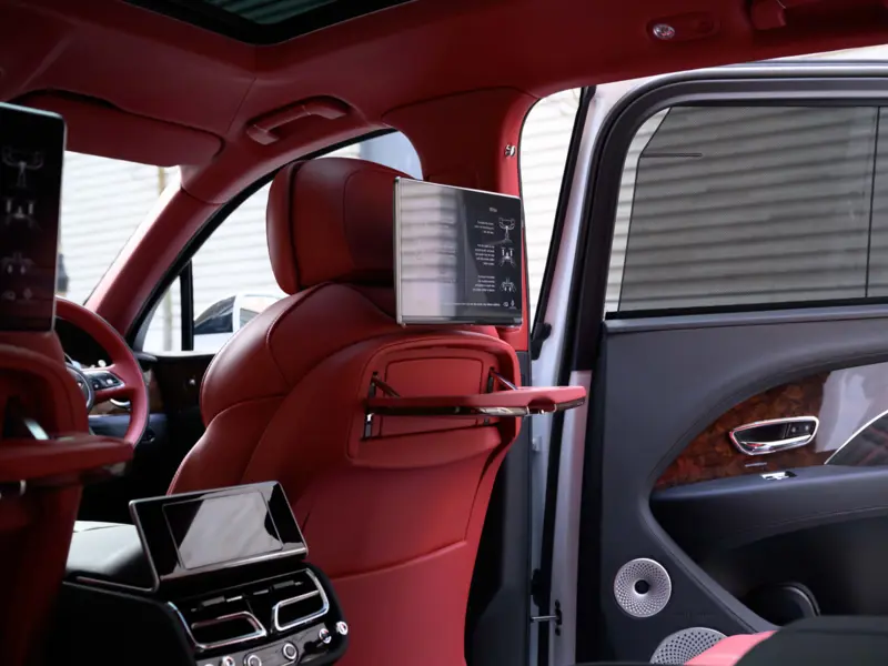 2026 Bentley Bentayga 4.0 V8 Mulliner EWB LWB