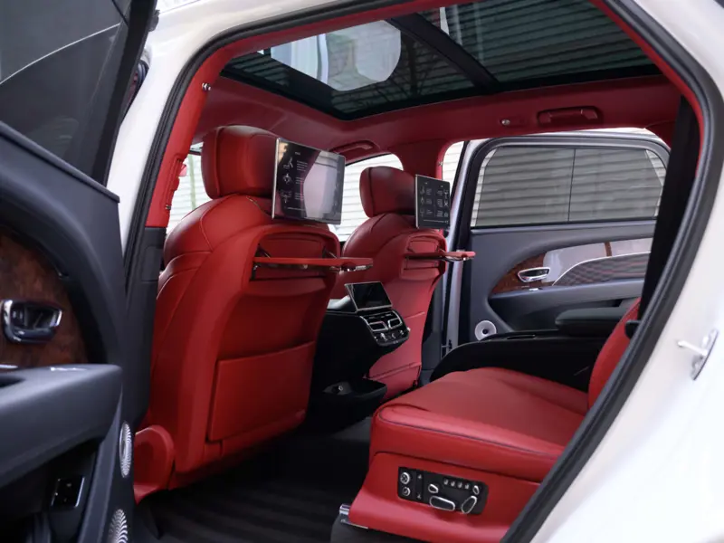 2026 Bentley Bentayga 4.0 V8 Mulliner EWB LWB