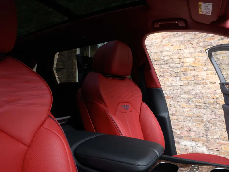 2026 Bentley Bentayga 4.0 V8 Mulliner EWB LWB