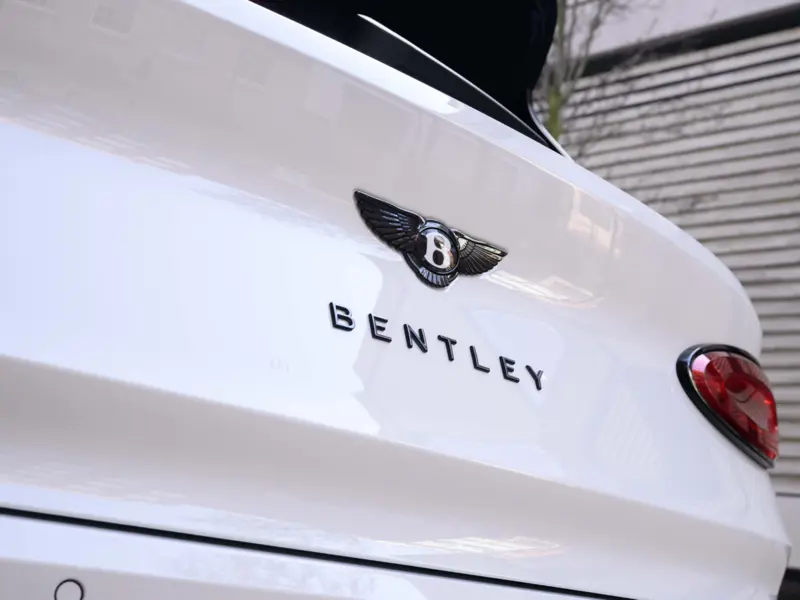 2026 Bentley Bentayga 4.0 V8 Mulliner EWB LWB