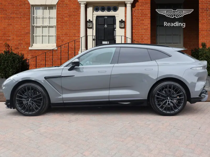 2023 Aston Martin DBX 4.0 V8 707