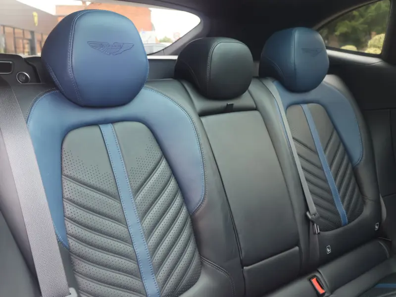 2023 Aston Martin DBX 4.0 V8 707