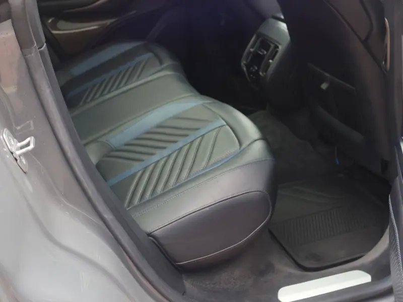 2023 Aston Martin DBX 4.0 V8 707