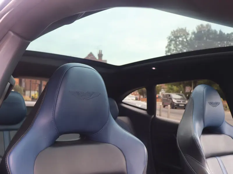 2023 Aston Martin DBX 4.0 V8 707