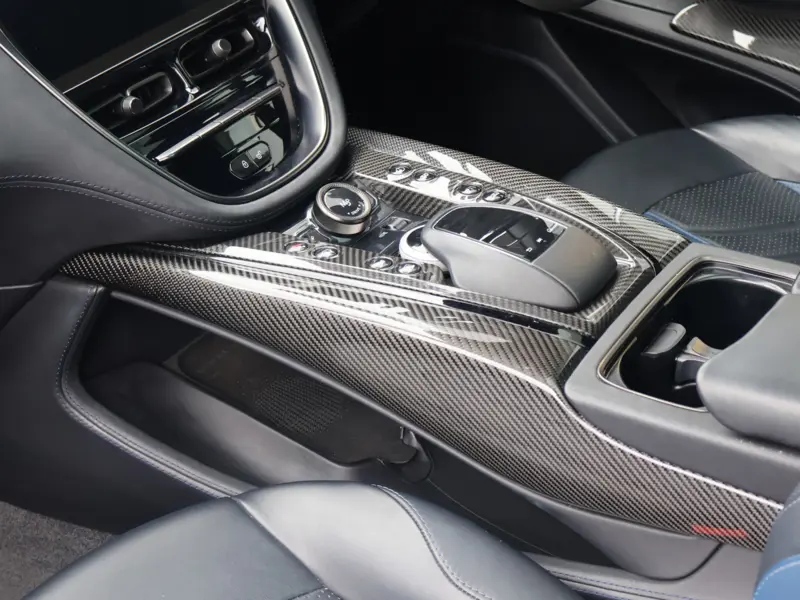 2023 Aston Martin DBX 4.0 V8 707