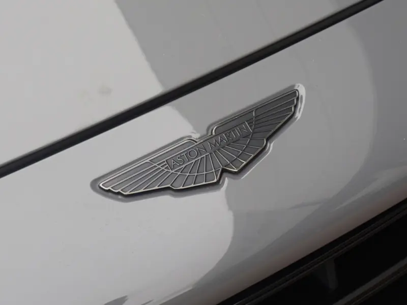 2023 Aston Martin DBX 4.0 V8 707