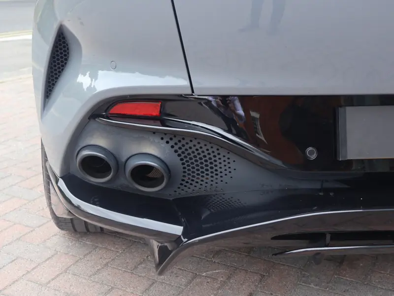 2023 Aston Martin DBX 4.0 V8 707