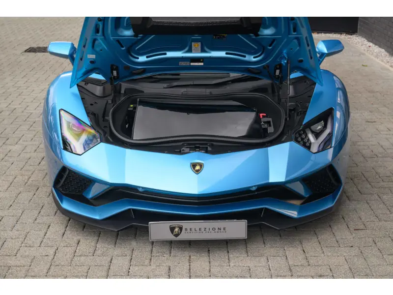 2018 Lamborghini Aventador 6.5 V12 LP 740-4 S