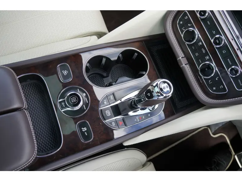 2024 Bentley Bentayga 4.0 V8 S