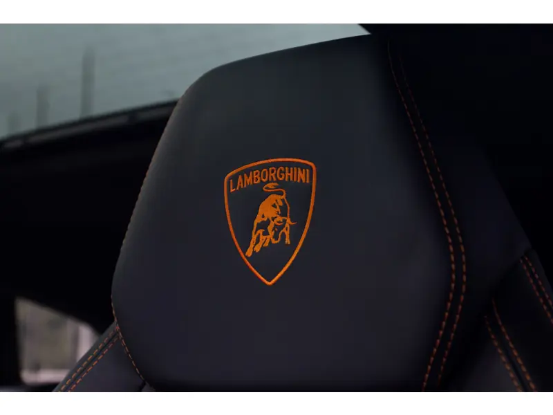 2025 Lamborghini Urus 4.0 V8 BiTurbo SE