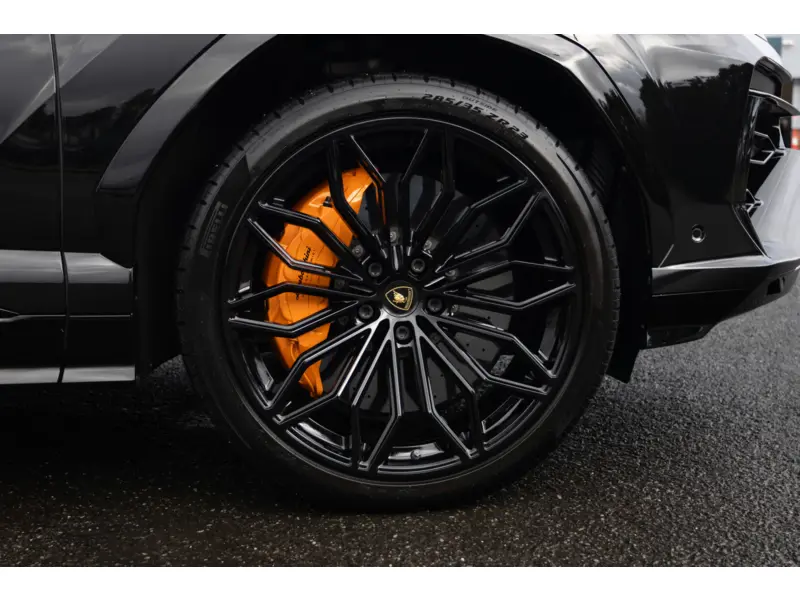 2025 Lamborghini Urus 4.0 V8 BiTurbo SE