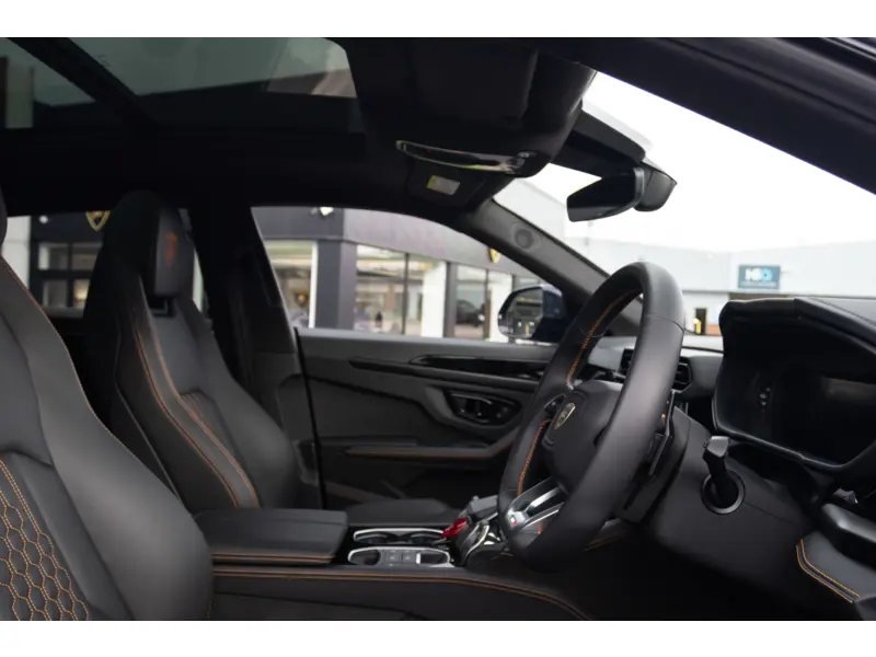2025 Lamborghini Urus 4.0 V8 BiTurbo SE