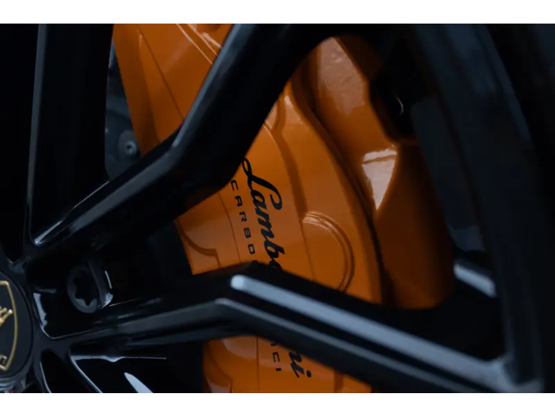 2025 Lamborghini Urus 4.0 V8 BiTurbo SE