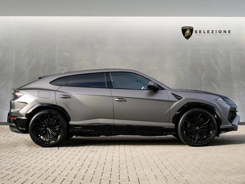 2025 Lamborghini Urus 4.0 V8 BiTurbo SE