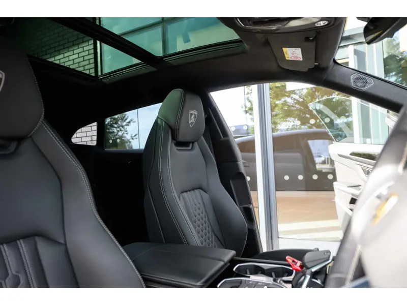 2025 Lamborghini Urus 4.0 V8 BiTurbo SE