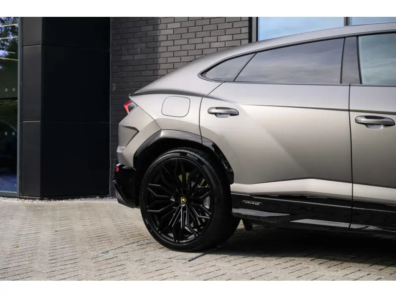 2025 Lamborghini Urus 4.0 V8 BiTurbo SE