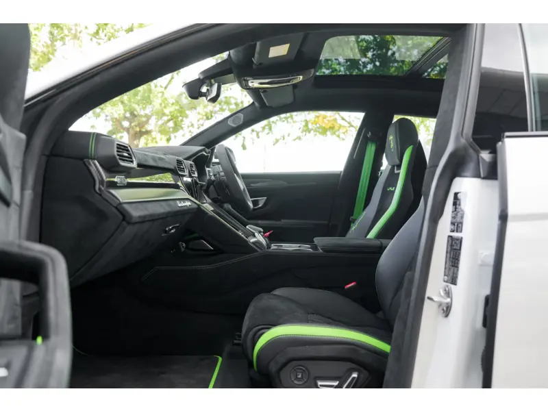 2025 Lamborghini Urus 4.0 V8 BiTurbo Performante