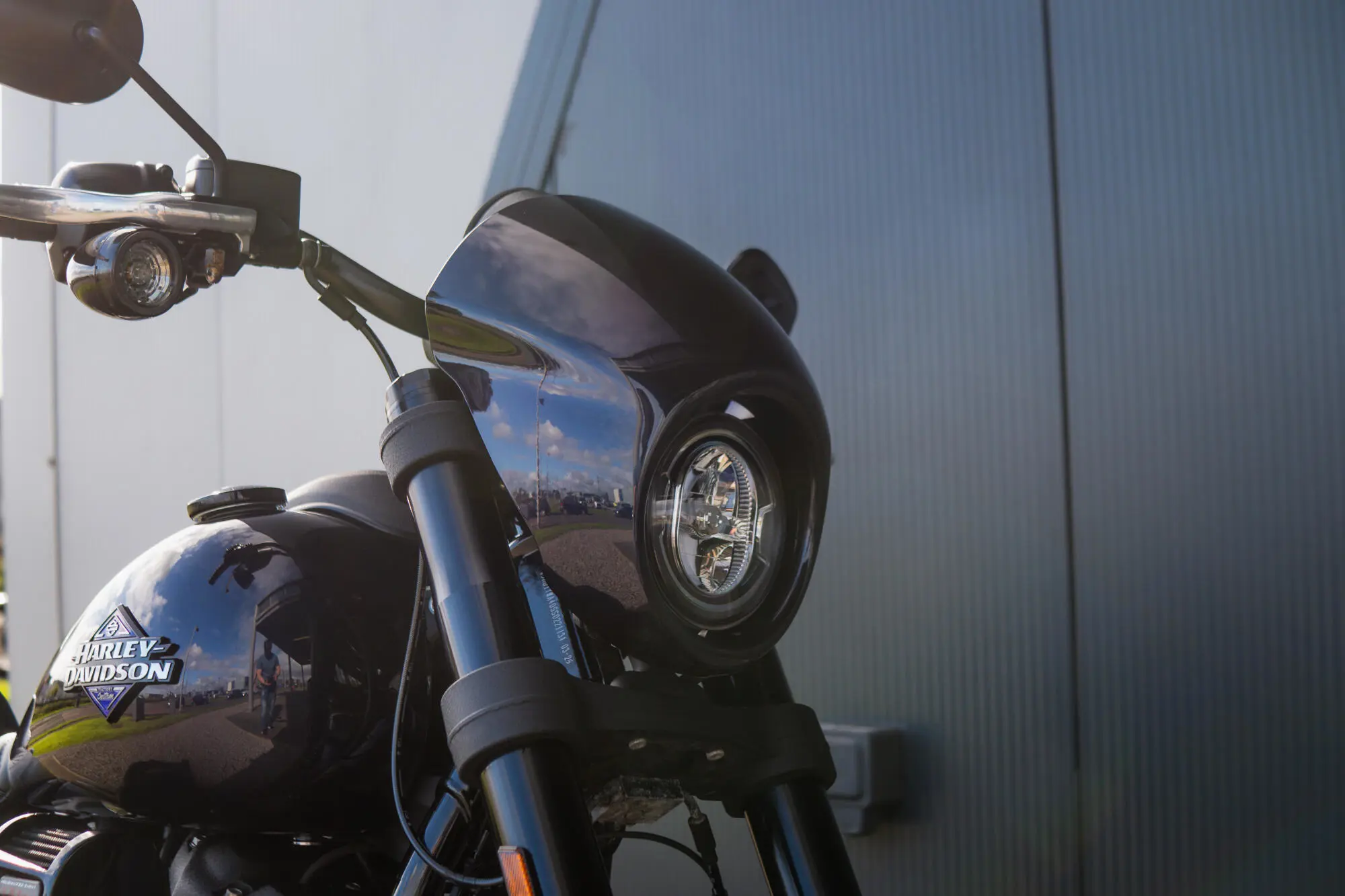 IMAGES