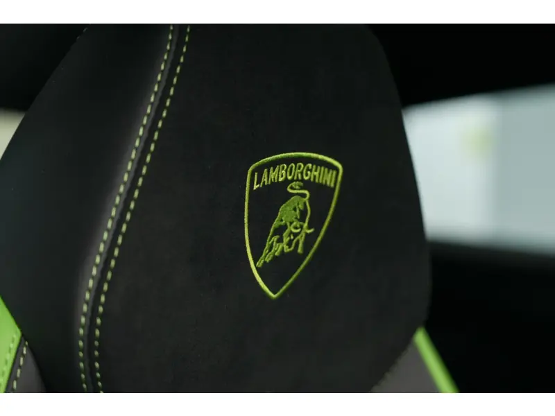 2025 Lamborghini Urus 4.0 V8 BiTurbo Performante