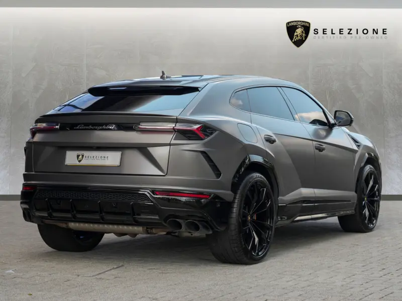 2022 Lamborghini Urus 4.0 V8 BiTurbo
