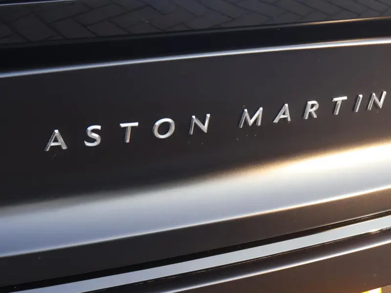 2025 Aston Martin Vanquish 5.2 V12 BiTurbo STD