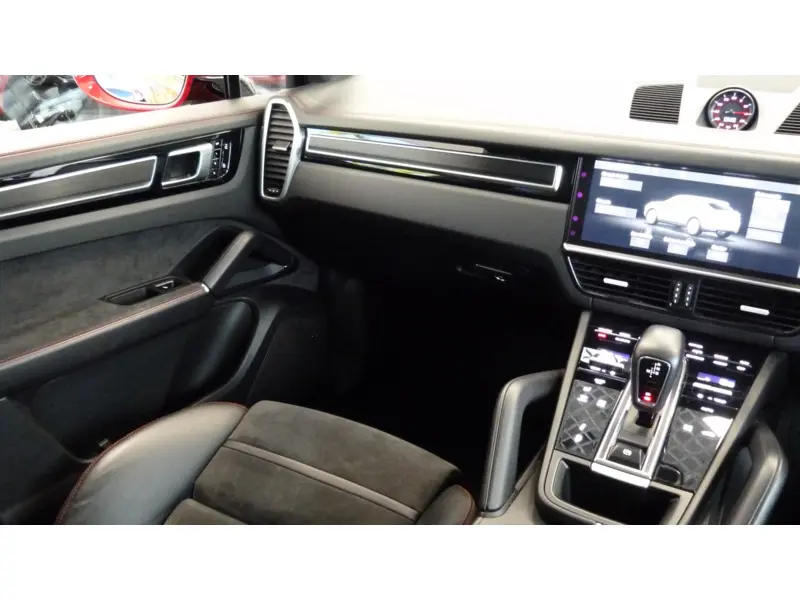2020 Porsche Cayenne 4.0 T V8 GTS