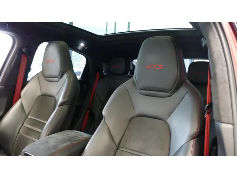 2020 Porsche Cayenne 4.0 T V8 GTS