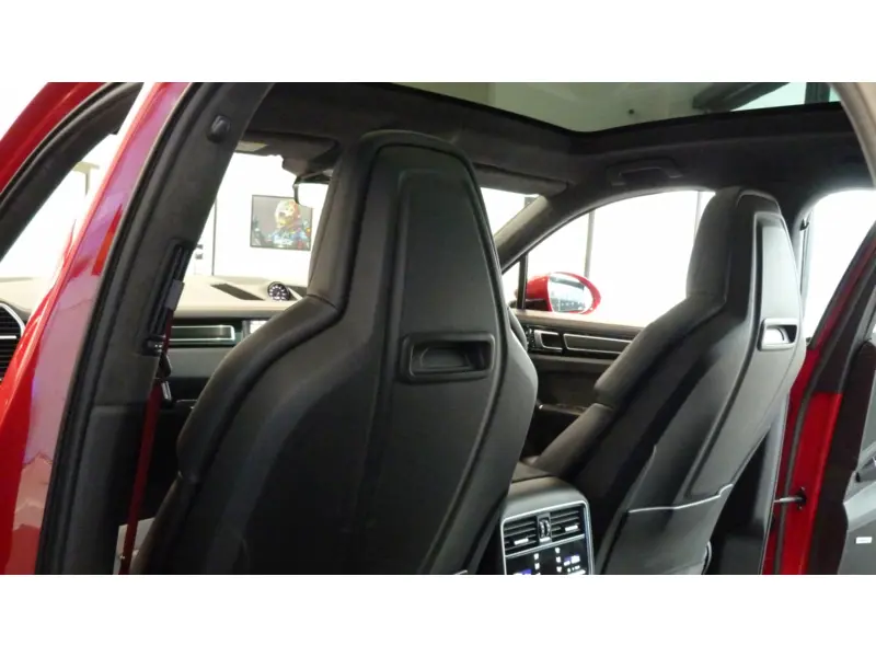 2020 Porsche Cayenne 4.0 T V8 GTS