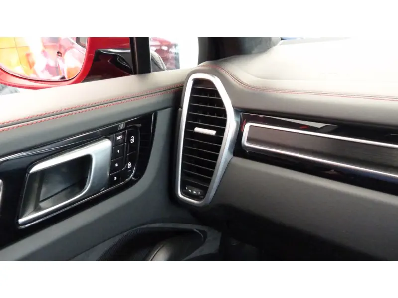 2020 Porsche Cayenne 4.0 T V8 GTS