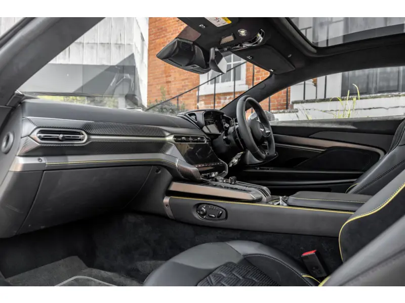 2025 Aston Martin Vanquish 5.2 V12 BiTurbo