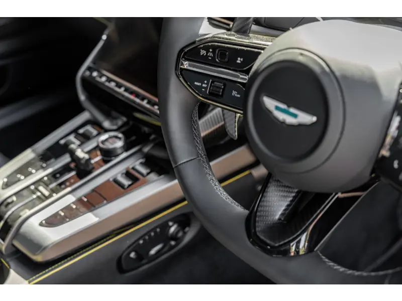 2025 Aston Martin Vanquish 5.2 V12 BiTurbo