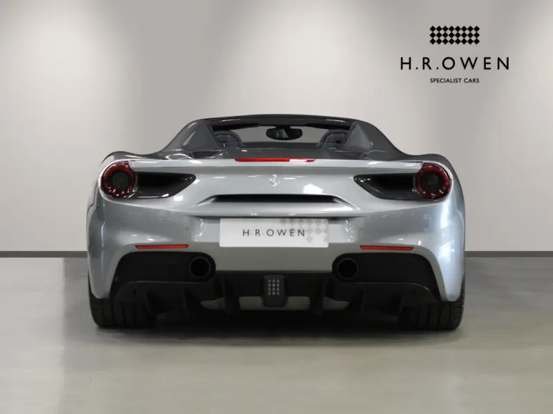 2017 Ferrari 488 3.9 T V8