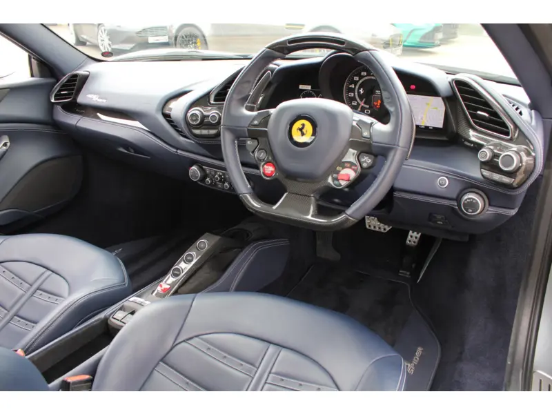 2017 Ferrari 488 3.9 T V8